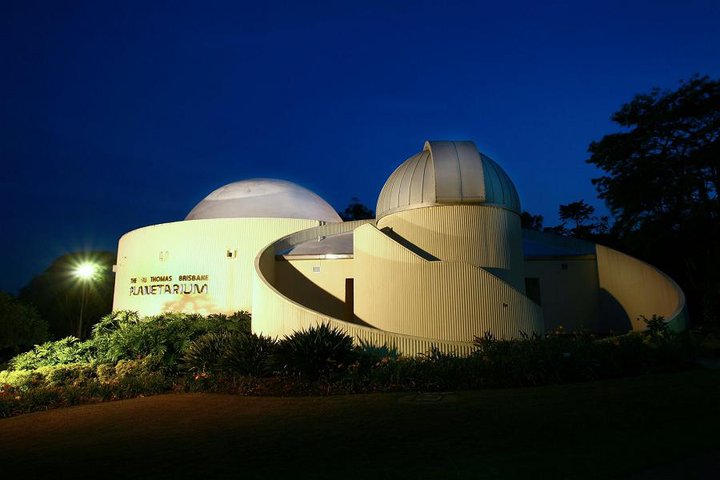 What Shows to Catch at Sir Thomas Brisbane Planetarium?